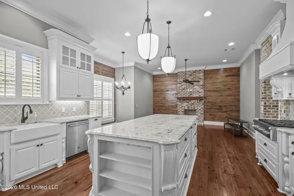 $585,000 | 67 Grandview Circle, Brandon, MS 39047