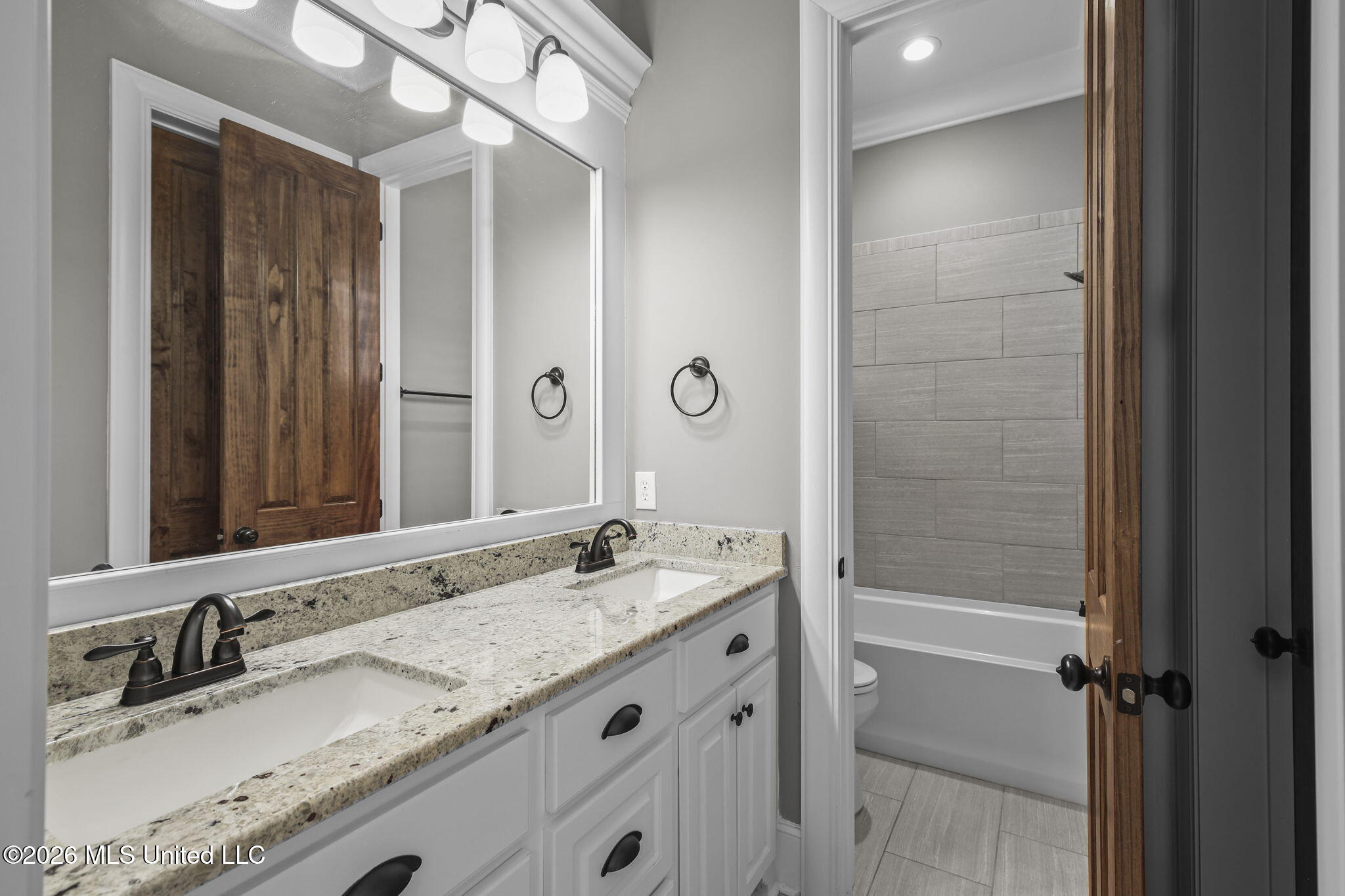 67 Grandview Circle Brandon, MS 39047 - Photo 51 of 85 52-web-or-mls-67 Grandview Cir-52