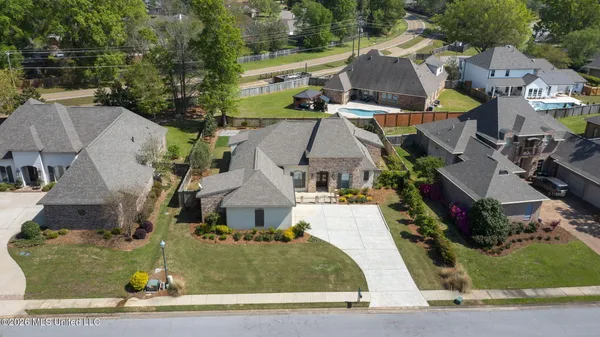 $585,000 | 67 Grandview Circle, Brandon, MS 39047