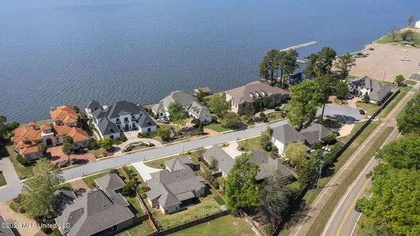 $585,000 | 67 Grandview Circle, Brandon, MS 39047