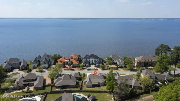 $585,000 | 67 Grandview Circle, Brandon, MS 39047