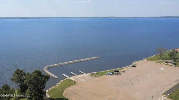 $585,000 | 67 Grandview Circle, Brandon, MS 39047