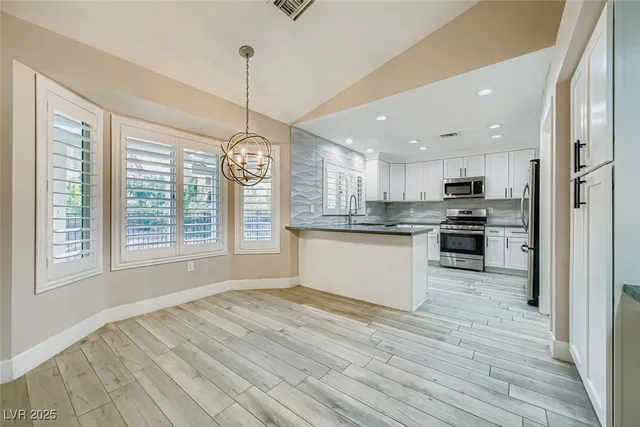 $2,500 | 9045 Firebird Drive, Las Vegas, NV 89134