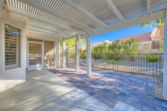 $2,500 | 9045 Firebird Drive, Las Vegas, NV 89134