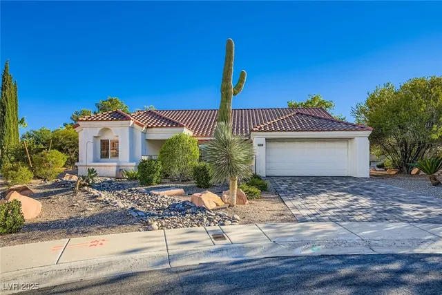 $2,500 | 9045 Firebird Drive, Las Vegas, NV 89134