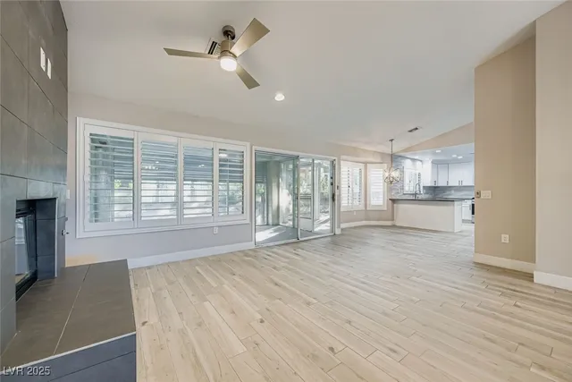 $2,500 | 9045 Firebird Drive, Las Vegas, NV 89134