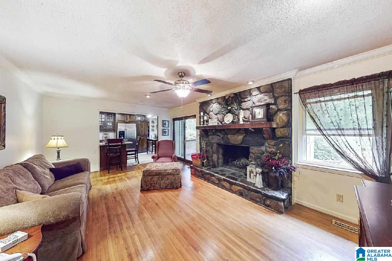 226 Snake Hill Road Trussville, AL 35173 - Photo 6 of 31