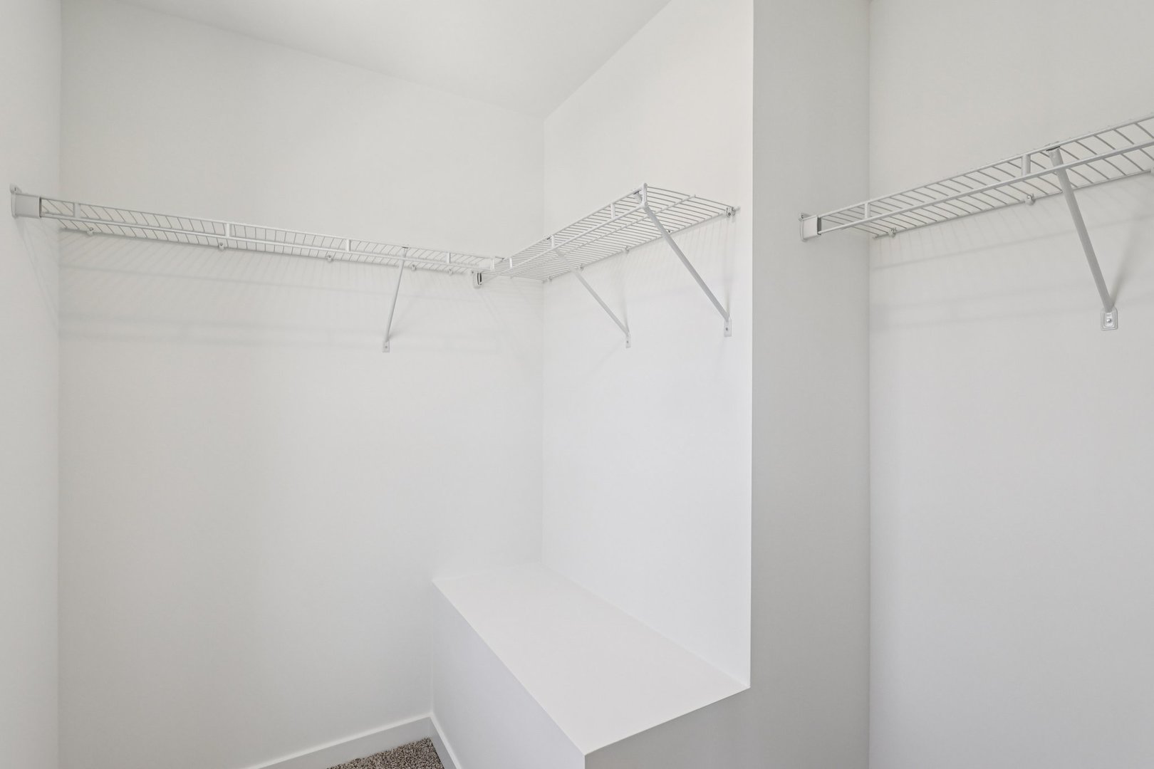 565 Yosemite Way Mundelein, IL 60060 - Photo 17 of 57