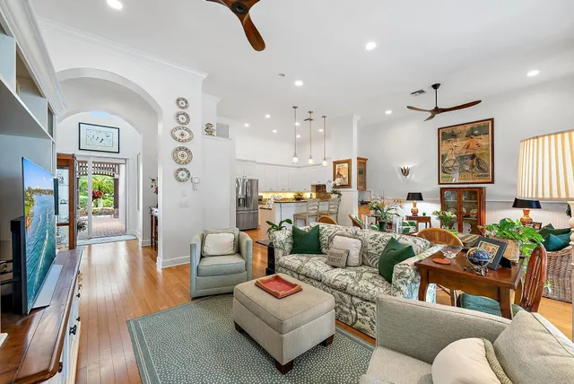 $1,295,000 | 10425 Southeast Slash Pine Court, Hobe Sound, FL 33455