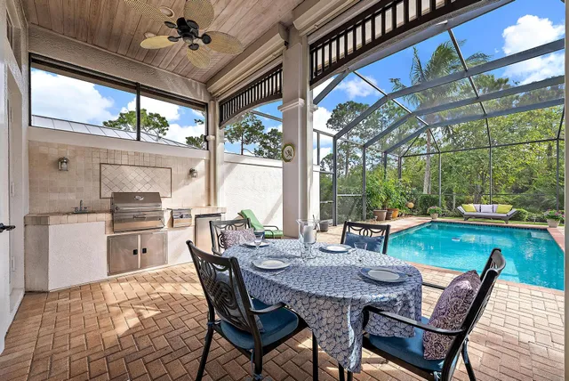 $1,295,000 | 10425 Southeast Slash Pine Court, Hobe Sound, FL 33455
