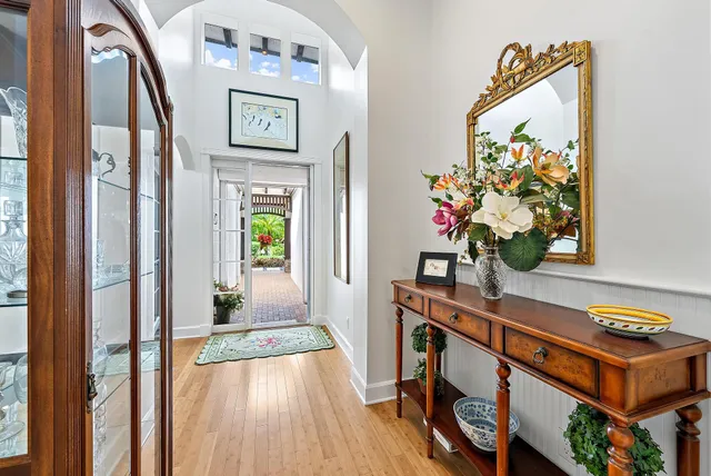 $1,295,000 | 10425 Southeast Slash Pine Court, Hobe Sound, FL 33455