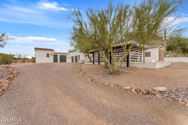 $1,590,000 | 5850 East Concho Street, Apache Junction, AZ 85119