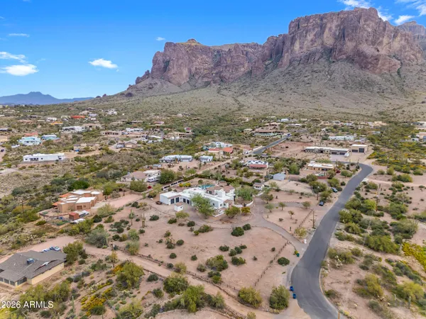 $1,590,000 | 5850 East Concho Street, Apache Junction, AZ 85119
