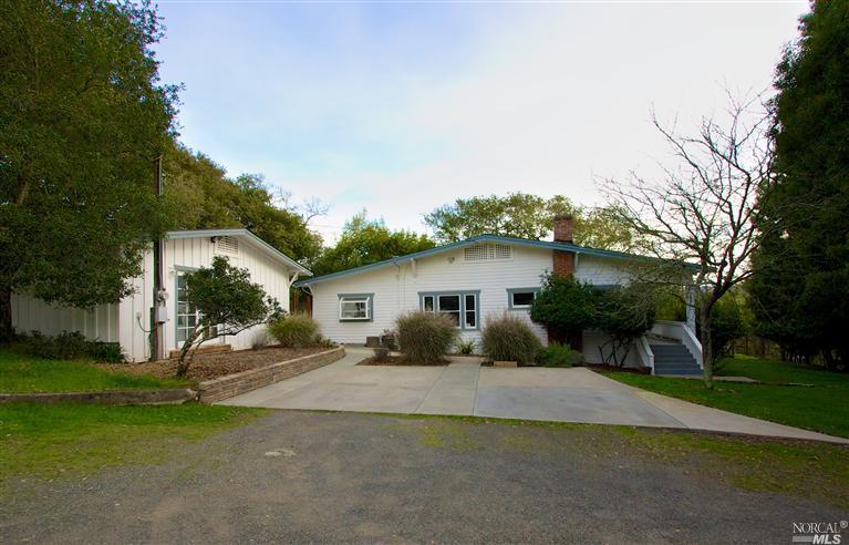 3925 Sumner Lane Santa Rosa, CA 95405 - Photo 1 of 1 Gallery Image 1