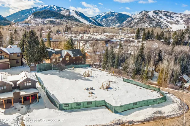 $15,995,000 | 965-969 West Smuggler Street, Aspen, CO 81611