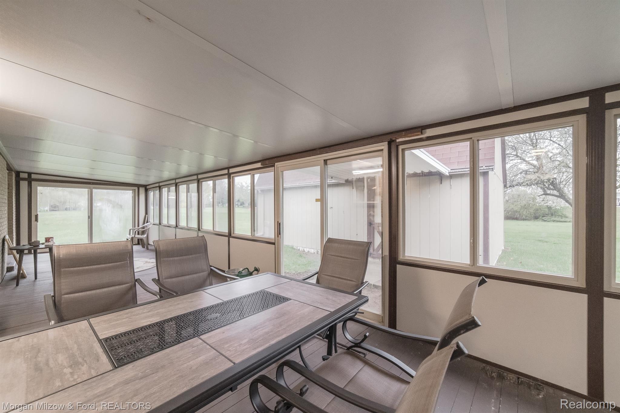 7168 Miller Road Swartz Creek, MI 48473 - Photo 19 of 39 7168 Miller Rd-19.jpg