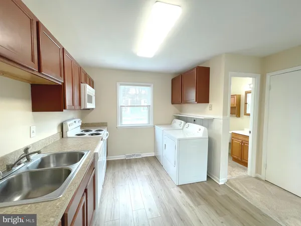 $2,095 | 300 Serenity Court, Unit 1, Prince Frederick, MD 20678