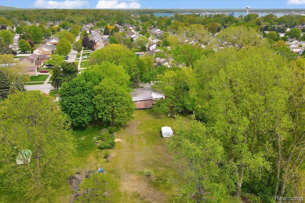 21236 Gudith Road Woodhaven, MI 48183 - Photo 30 of 32