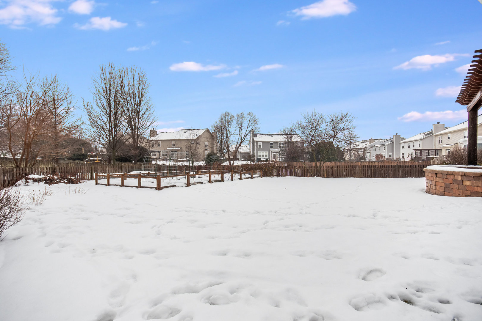 712 Eagle Brook Lane Naperville, IL 60565 - Photo 34 of 40 a view of road and trees