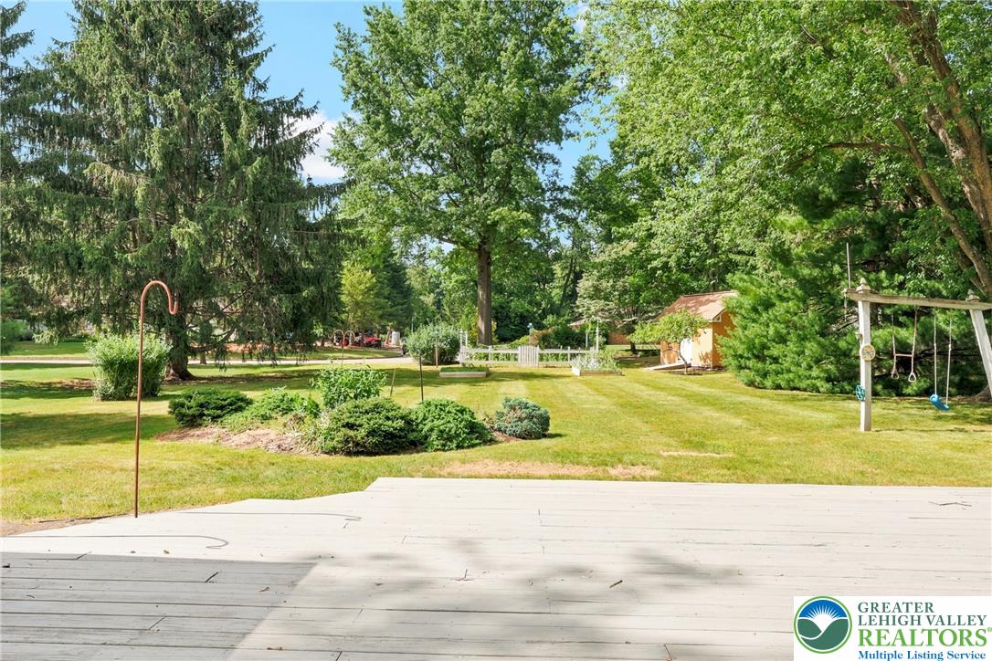 613 East Macada Road Bethlehem, PA 18017 - Photo 40 of 52