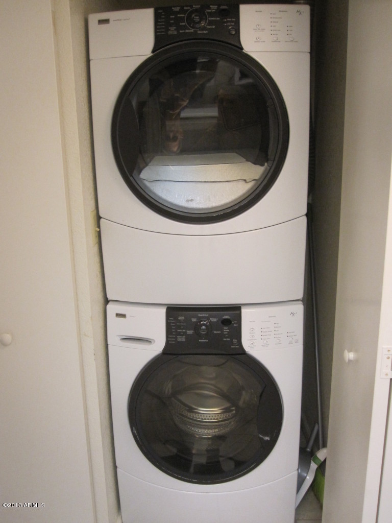 202 East Ruth Avenue, Unit 4 Phoenix, AZ 85020 - Photo 7 of 13 Full Size Stacked Washer & Dryer