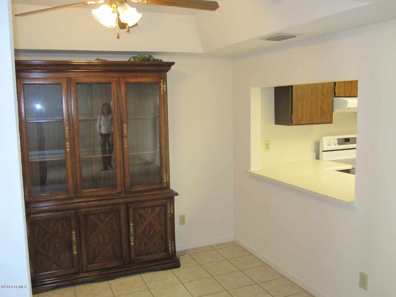 202 East Ruth Avenue, Unit 4 Phoenix, AZ 85020 - Photo 8 of 13 Dining Area with window to Kitchen