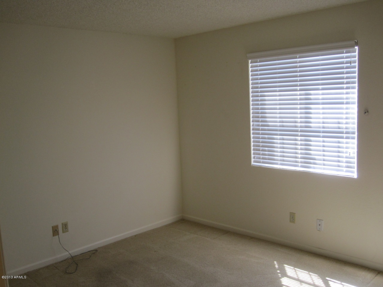 202 East Ruth Avenue, Unit 4 Phoenix, AZ 85020 - Photo 9 of 13 Bedroom