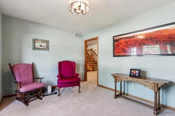 $449,900 | W203N16184 Pin Oak Circle, Jackson, WI 53037
