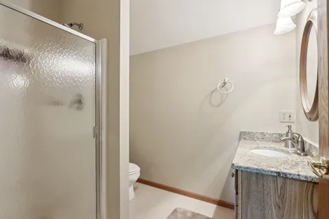 $454,900 | W203N16184 Pin Oak Circle, Jackson, WI 53037