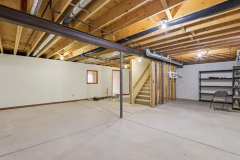 $454,900 | W203N16184 Pin Oak Circle, Jackson, WI 53037