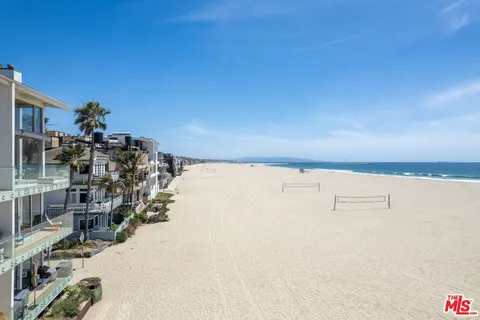 $4,695,000 | 1 Driftwood Street, Unit 5, Marina del Rey, CA 90292