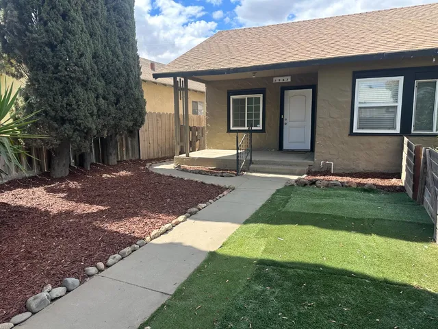 $485,000 | 1235 N Street, Newman, CA 95360