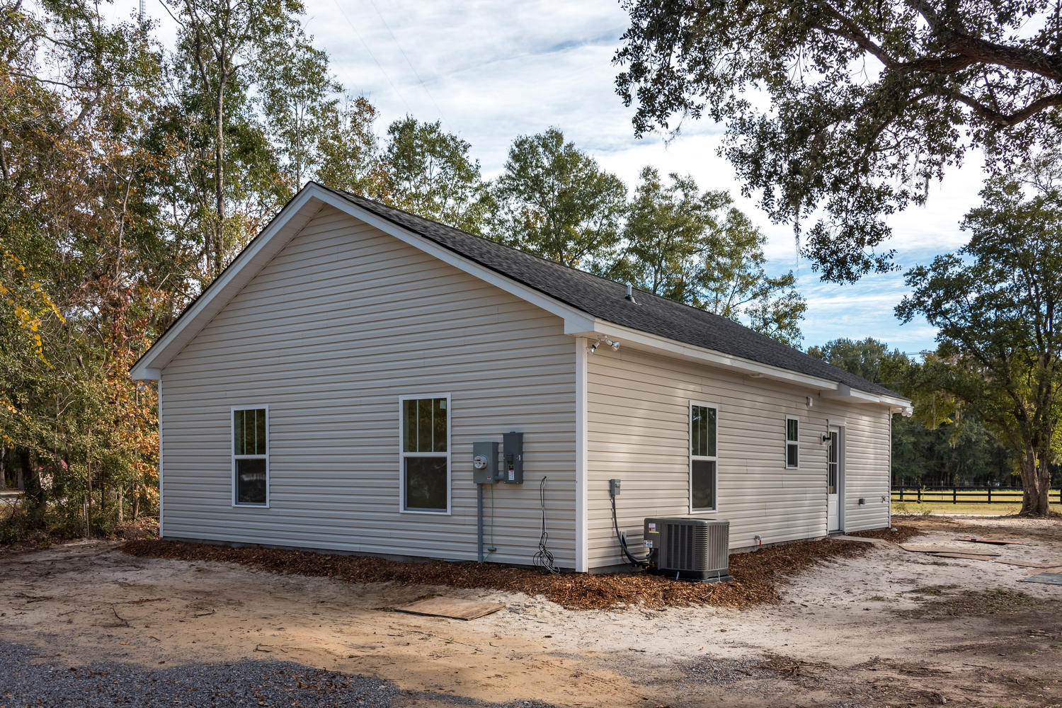 905 Ralph Nesbit Road Awendaw, SC 29429 - Photo 23 of 24 Rear