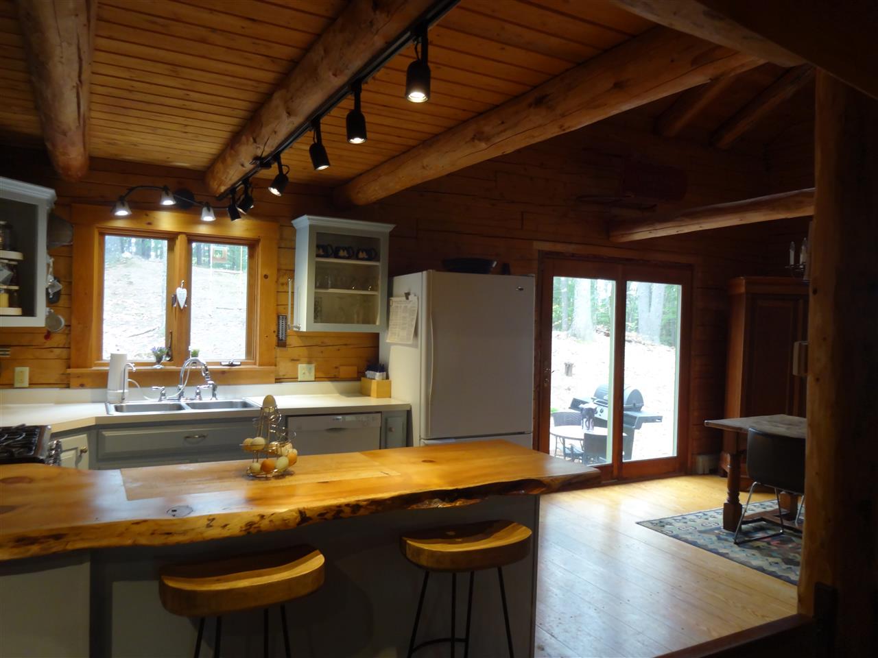 392 Beede Hill Road Fremont, NH 03044 - Photo 8 of 30
