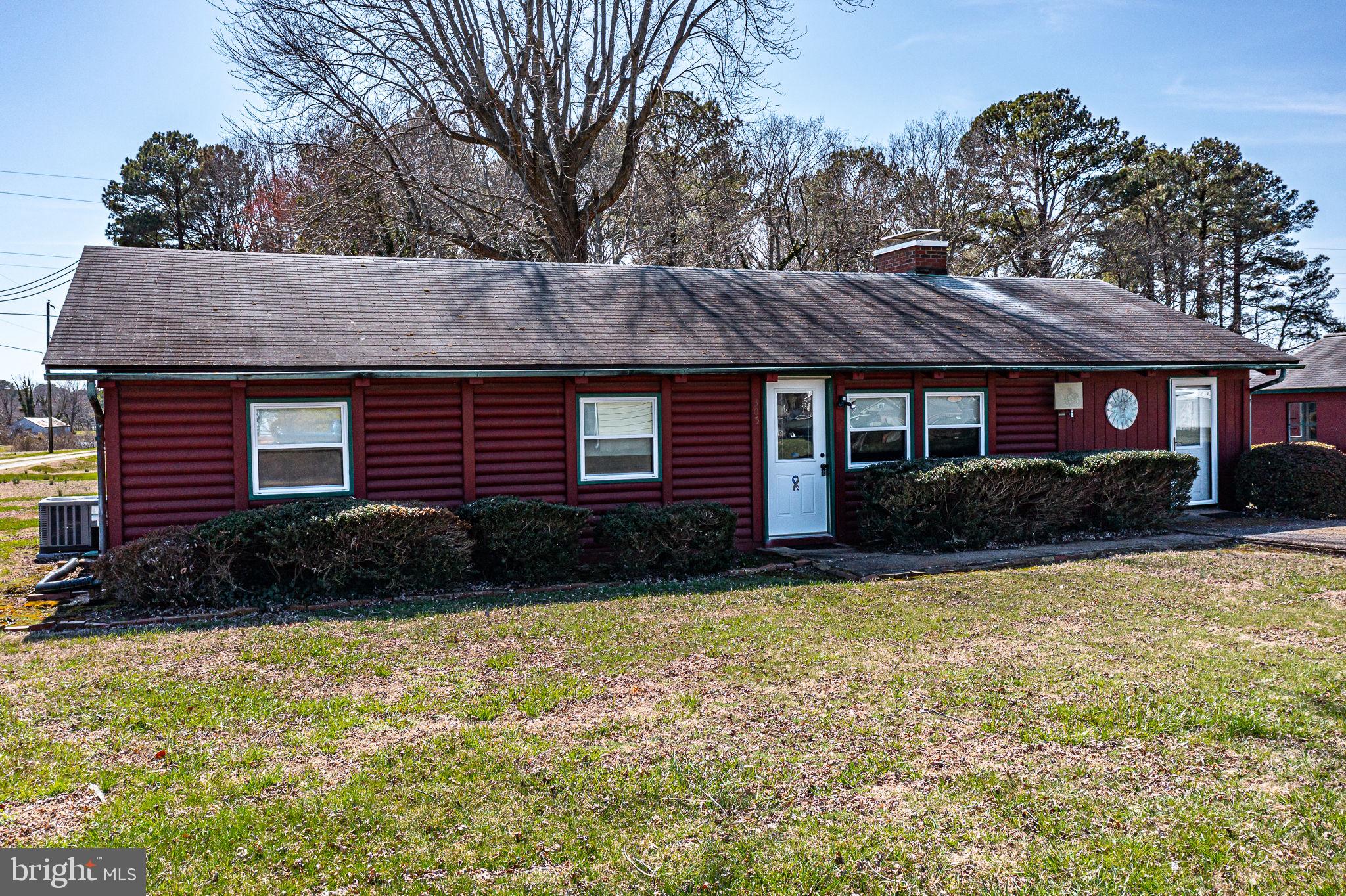 305 Colieville Lane Reedville, VA 22539 - Photo 35 of 49 Charming red cottage in serene setting.