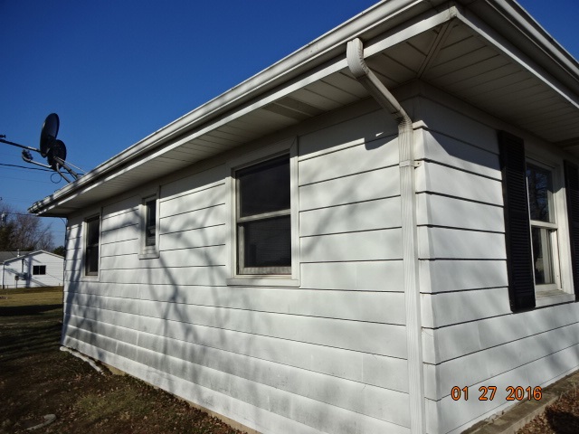 16528 Swank Street Yoder, IN 46798 - Photo 3 of 14