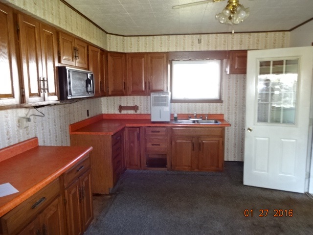 16528 Swank Street Yoder, IN 46798 - Photo 8 of 14