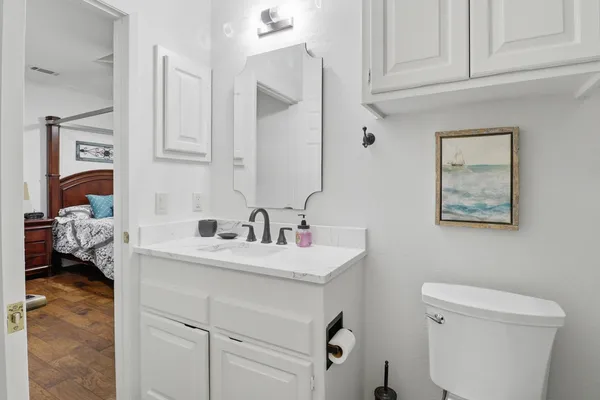 $4,300 | 403 Island Drive, Horseshoe Bay, TX 78657
