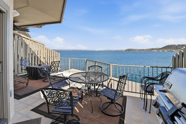 $4,300 | 403 Island Drive, Horseshoe Bay, TX 78657