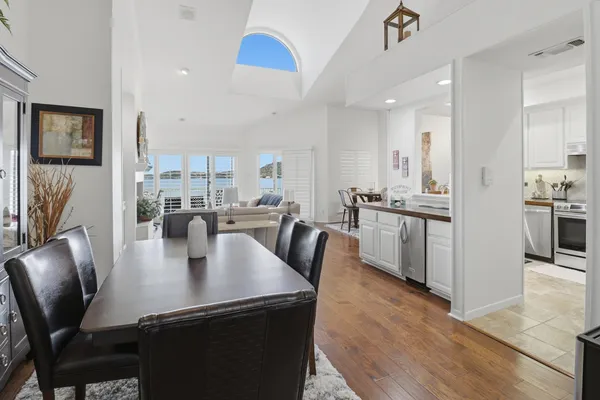 $4,300 | 403 Island Drive, Horseshoe Bay, TX 78657