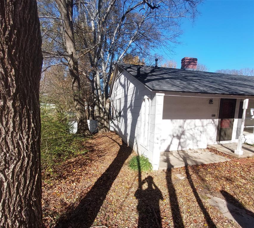 2131 Hubbard Street Paris, TX 75460 - Photo 3 of 14