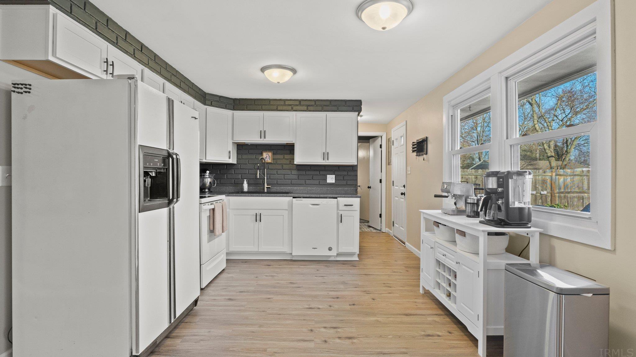 3524 Utah Drive Fort Wayne, IN 46815 - Photo 10 of 33