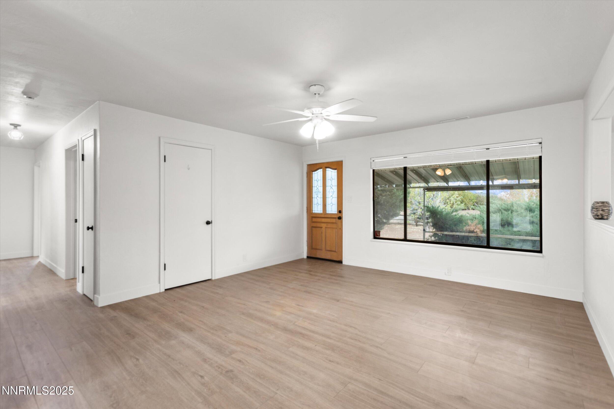 11360 Fir Drive Reno, NV 89506 - Photo 2 of 33 Front Entrance