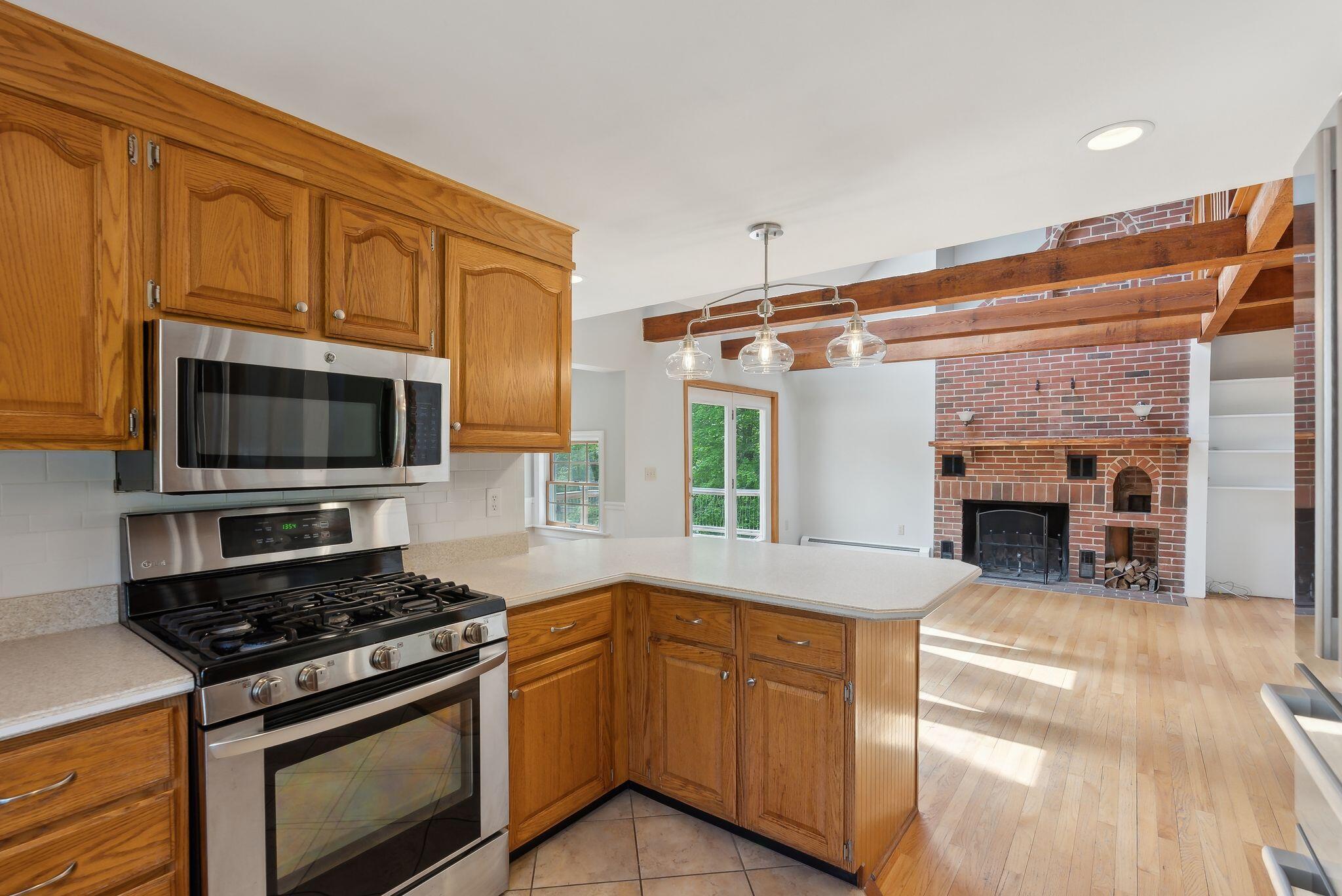 198 Range Road Cumberland Center, ME 04021 - Photo 16 of 68 DSC06185