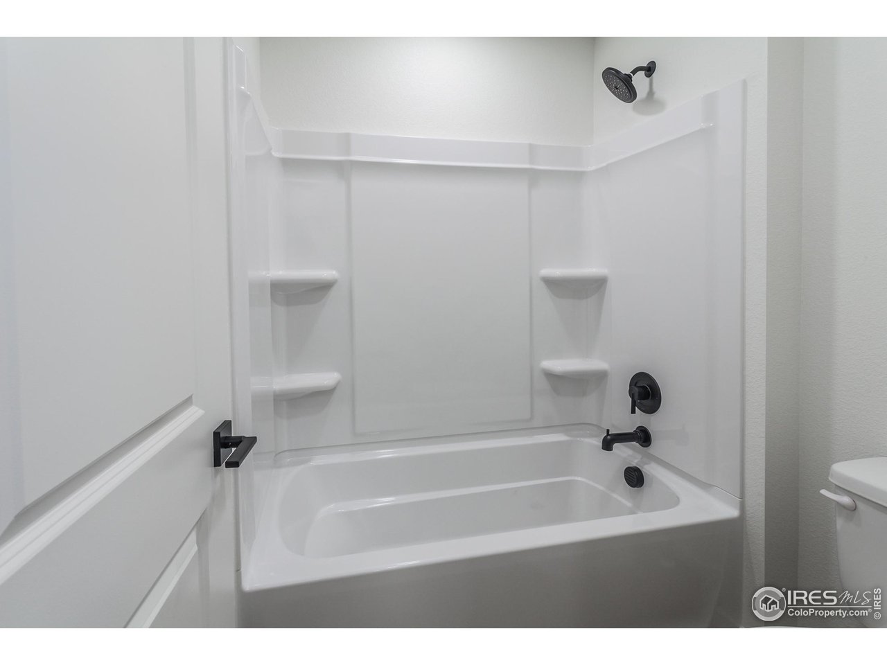 6108 Gault Road Timnath, CO 80547 - Photo 27 of 50 SECONDARY BATH