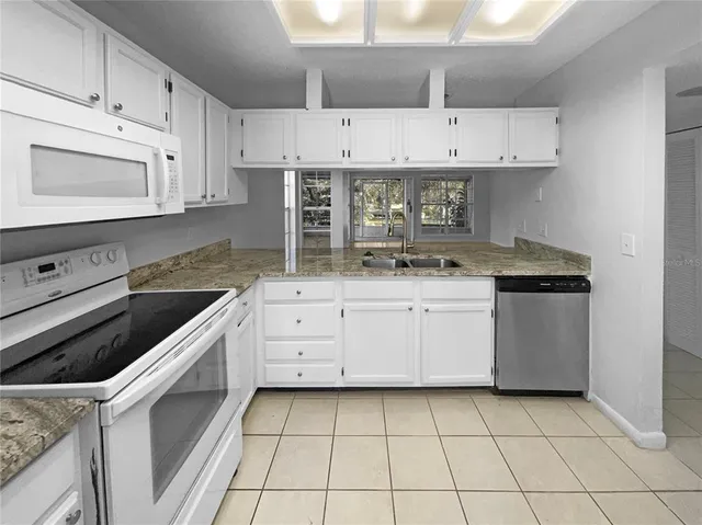 $188,000 | 6902 Lakeview Court, Tampa, FL 33634