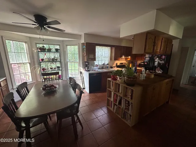 $699,000 | 10 Brentwood Drive, Jackson, NJ 08527