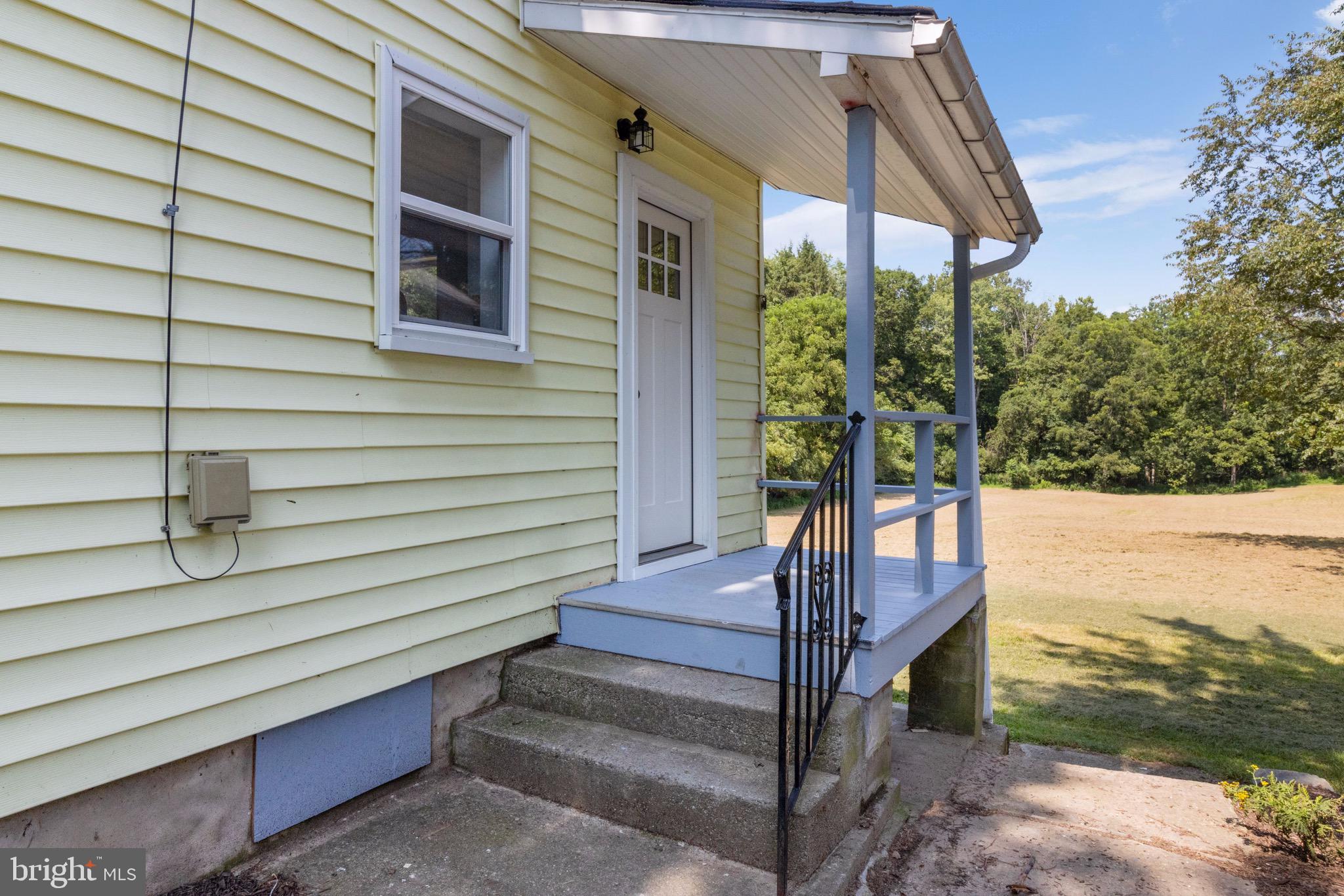 77 Hope Crossing Road Belvidere, NJ 07823 - Photo 32 of 44 Gallery Image 32