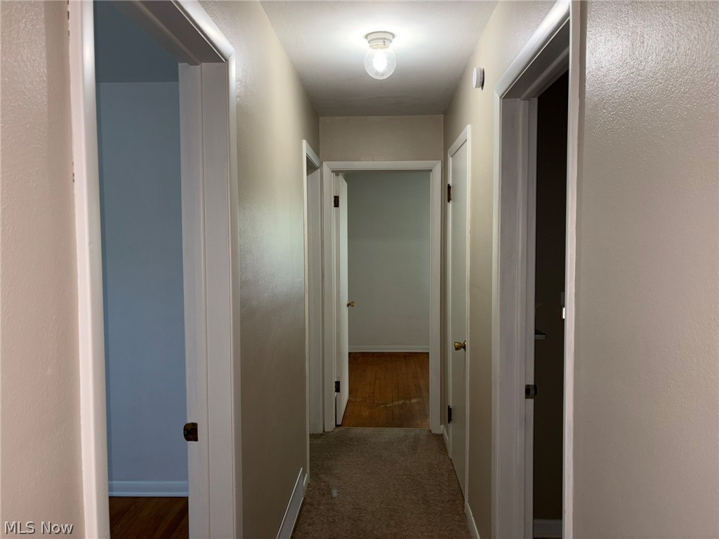 2140 Claus Road Vermilion, OH 44089 - Photo 11 of 50 bedroom hall