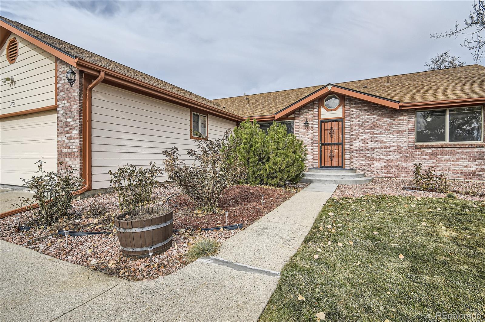 3701 West Arrowhead Road Littleton, CO 80123 - Photo 3 of 24 Gallery Image 3